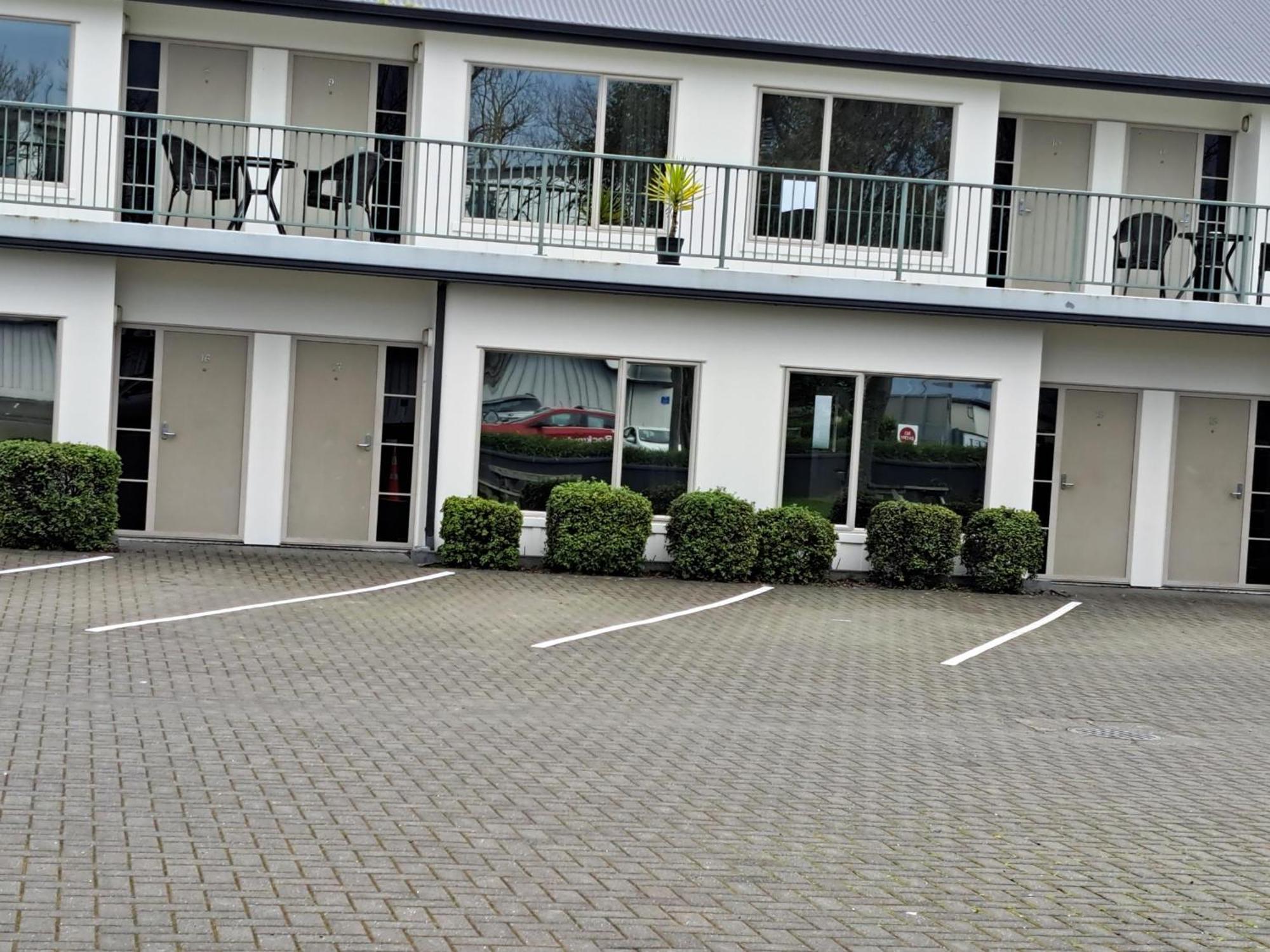 Village Motel Havelock North Zewnętrze zdjęcie